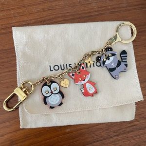 Louis Vuitton LV Animal Family Chain Bag Charm M68997